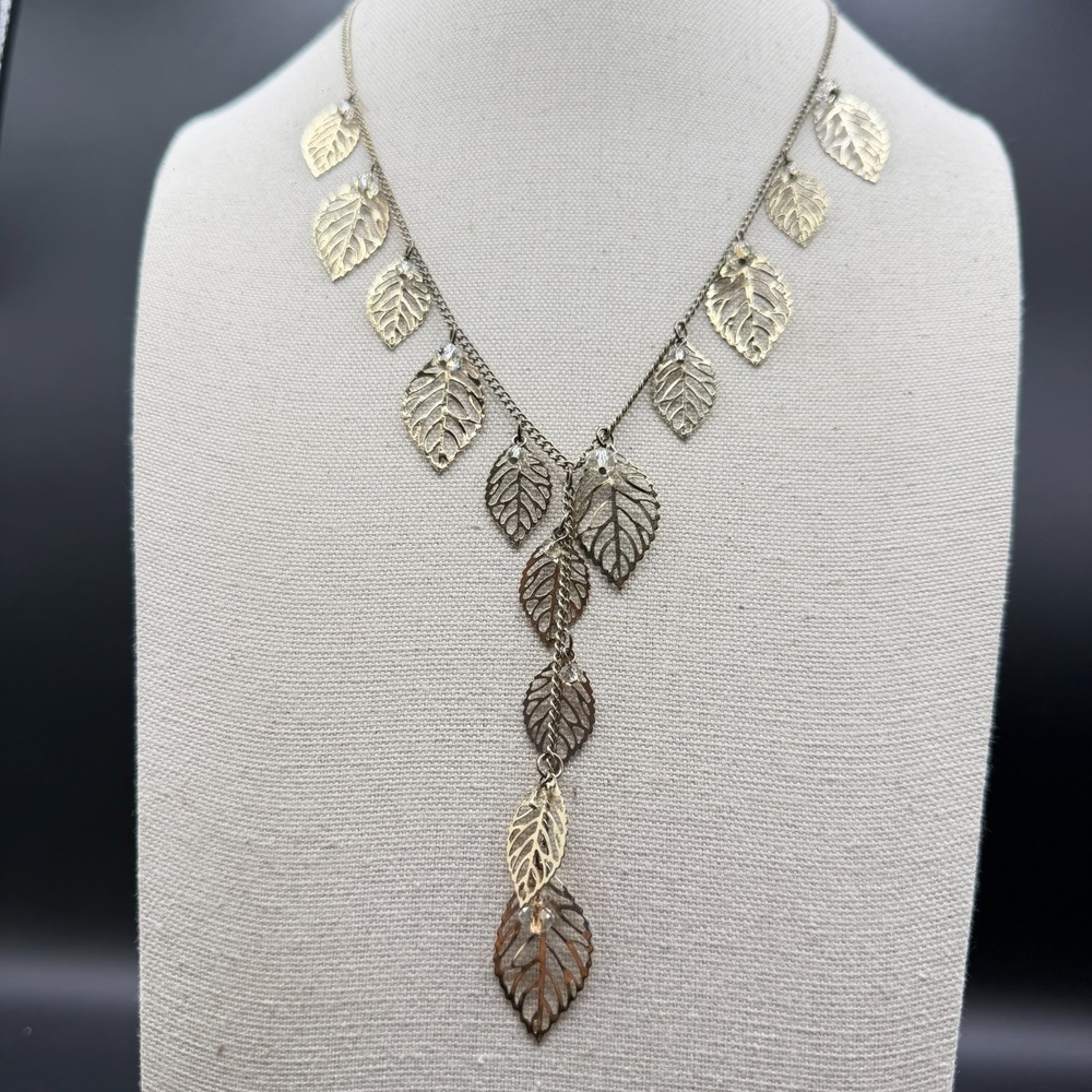 Silver Tone Leaf Charm Lariat Necklace Crystal Beads Y Drop Botanical Jewelry